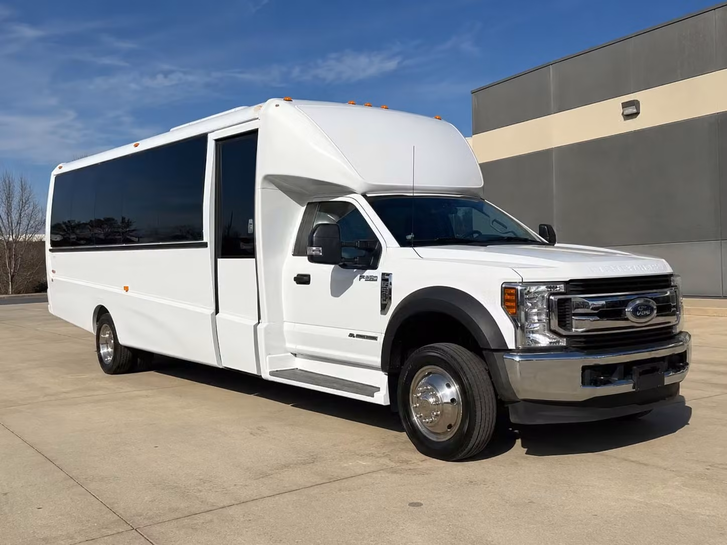 lincoln airport transportation