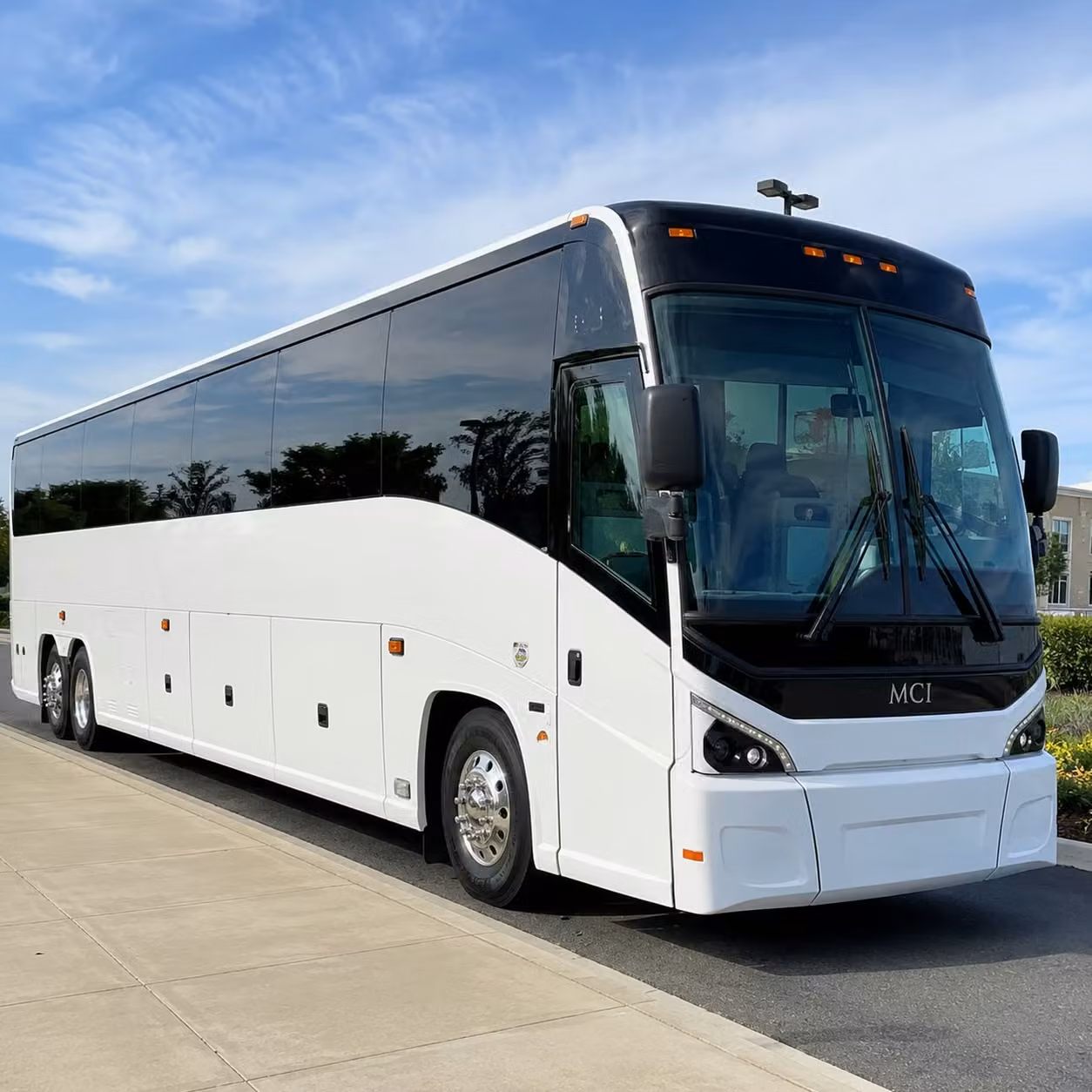 lincoln employee shuttle services that run on your schedule