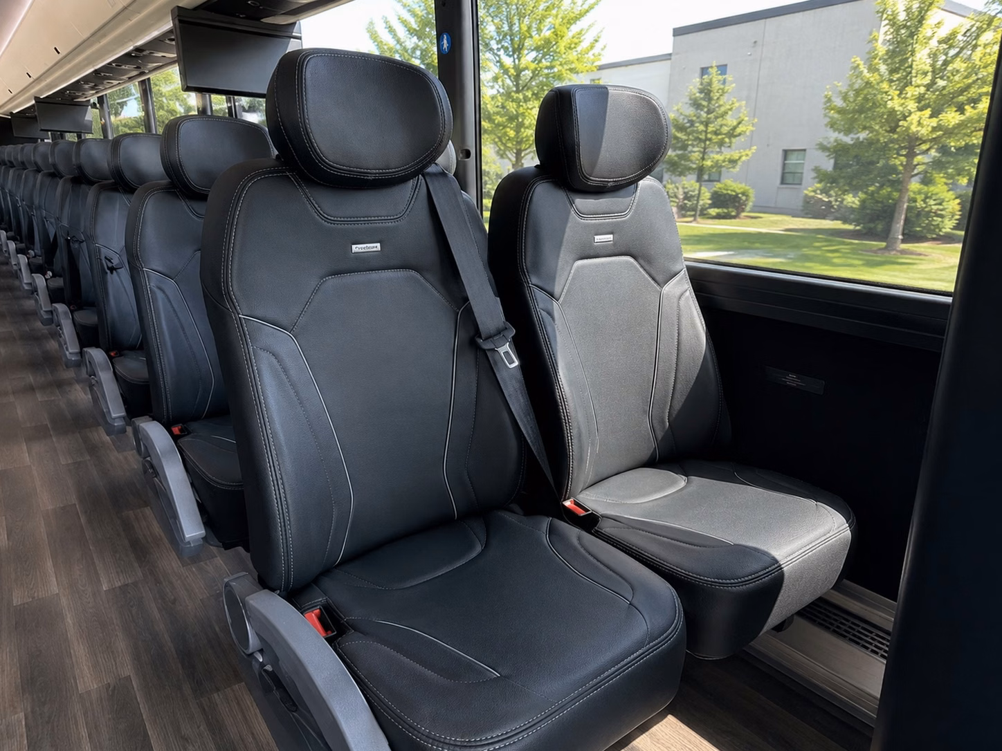 lincolncharter bus rental