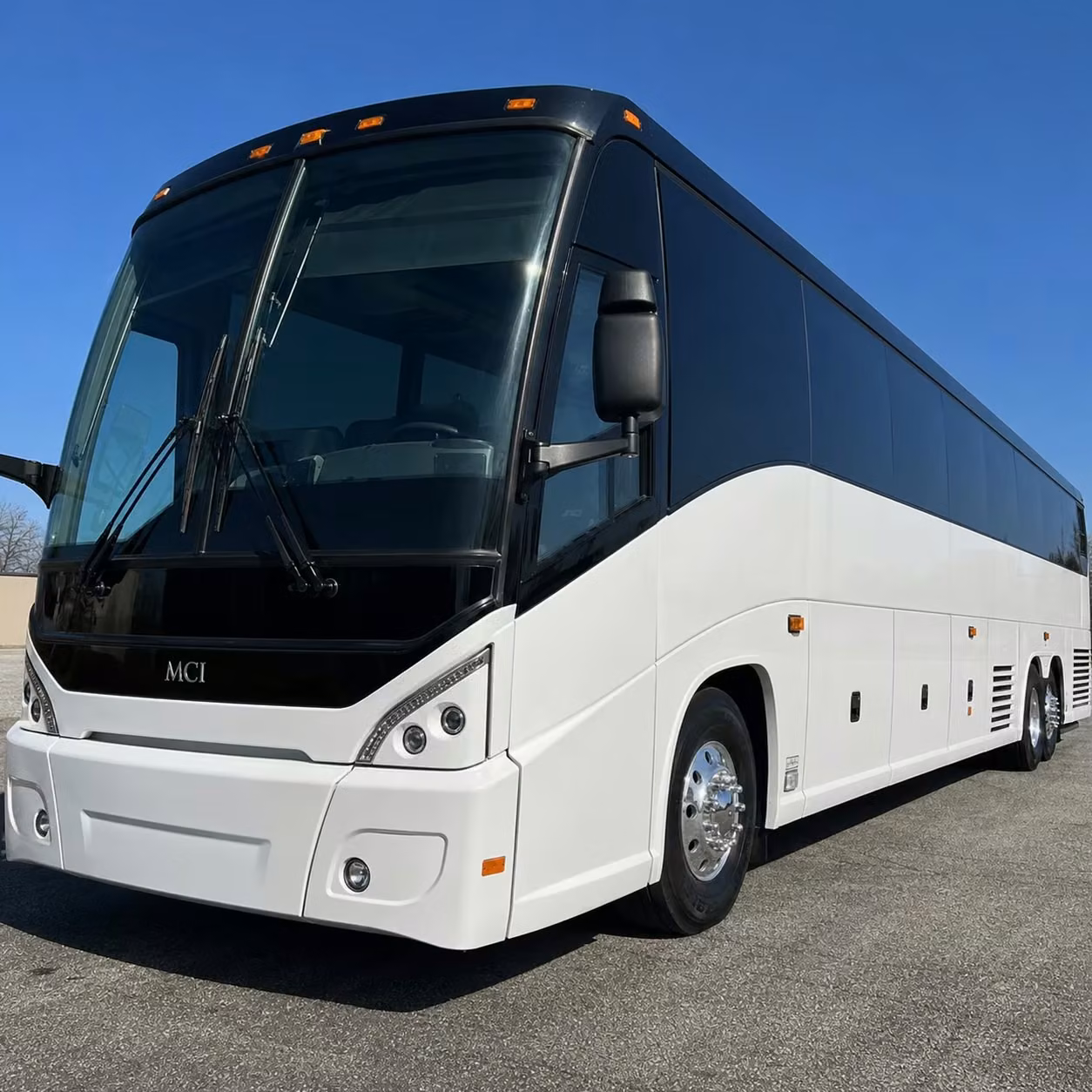 wedding guest airport shuttles in lincoln nebraska